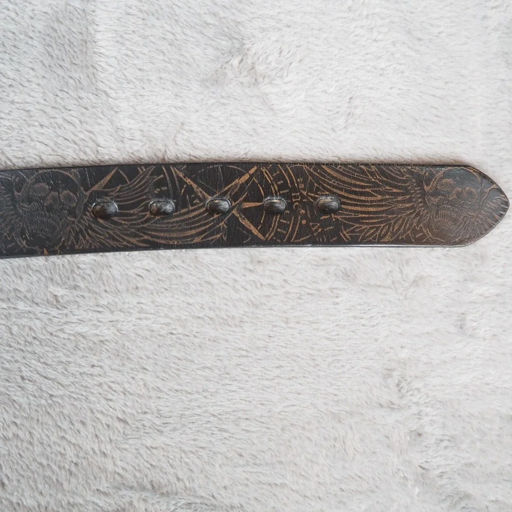 Y2k Style Mens Sz 42 Tooled Leather Belt‎ Screaming Skulls Wings Compass